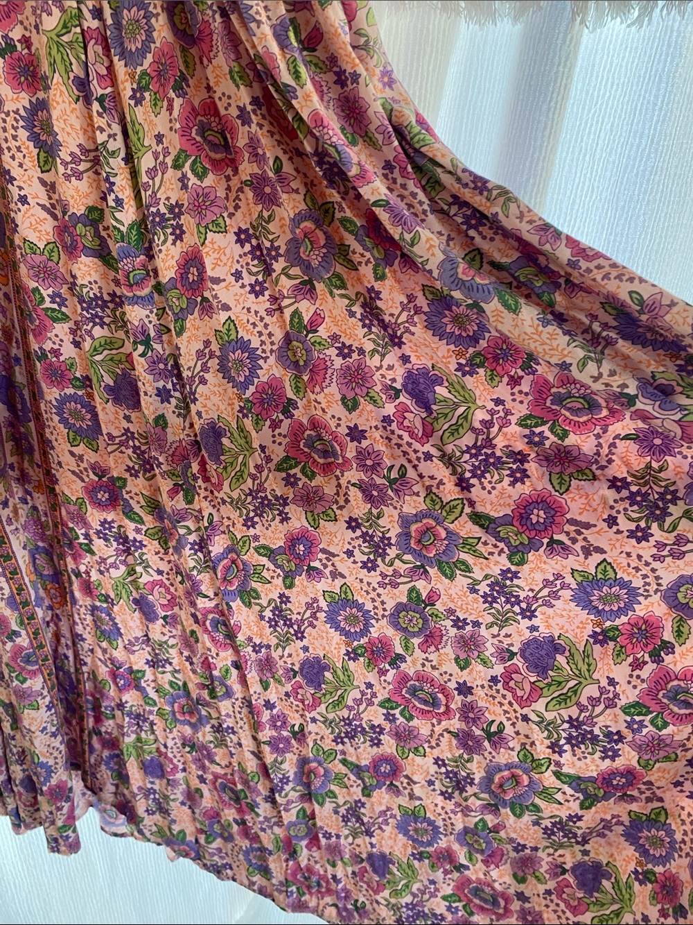 in loom - lavender, peach, green and pink flutter sleeve flowy dress - Picture 5 of 8